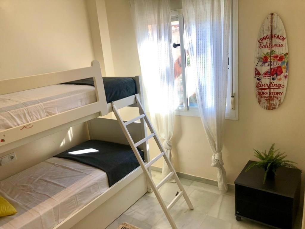 Gatu Premium Atico Sotavento Playa, Parking, Terraza, Piscinas, Wifi Y Aire Acc , " Preferente Mayores De 25 Anos Y Familias " El Puerto de Santa María Zewnętrze zdjęcie